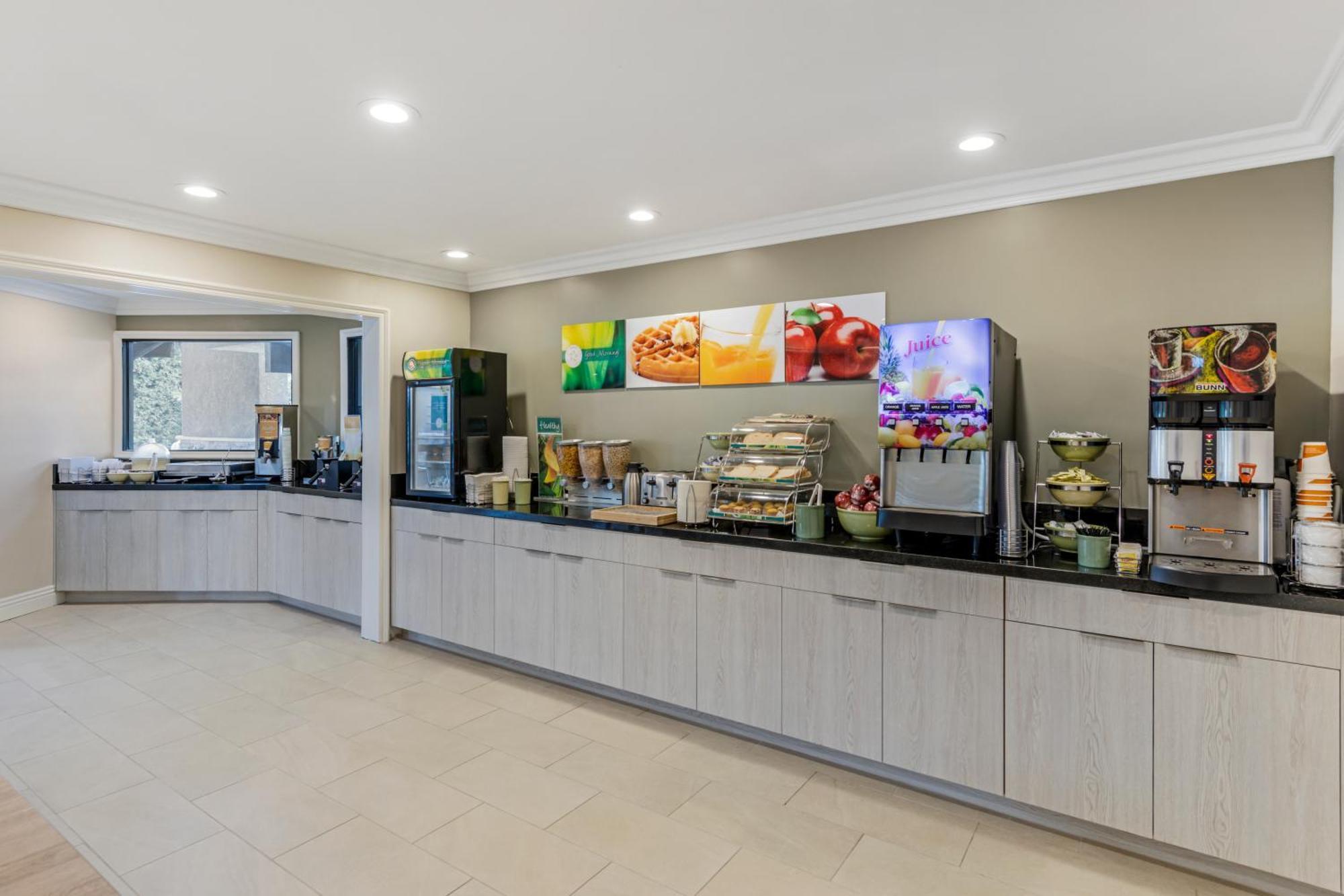 Quality Inn & Suites Anaheim Maingate Εξωτερικό φωτογραφία