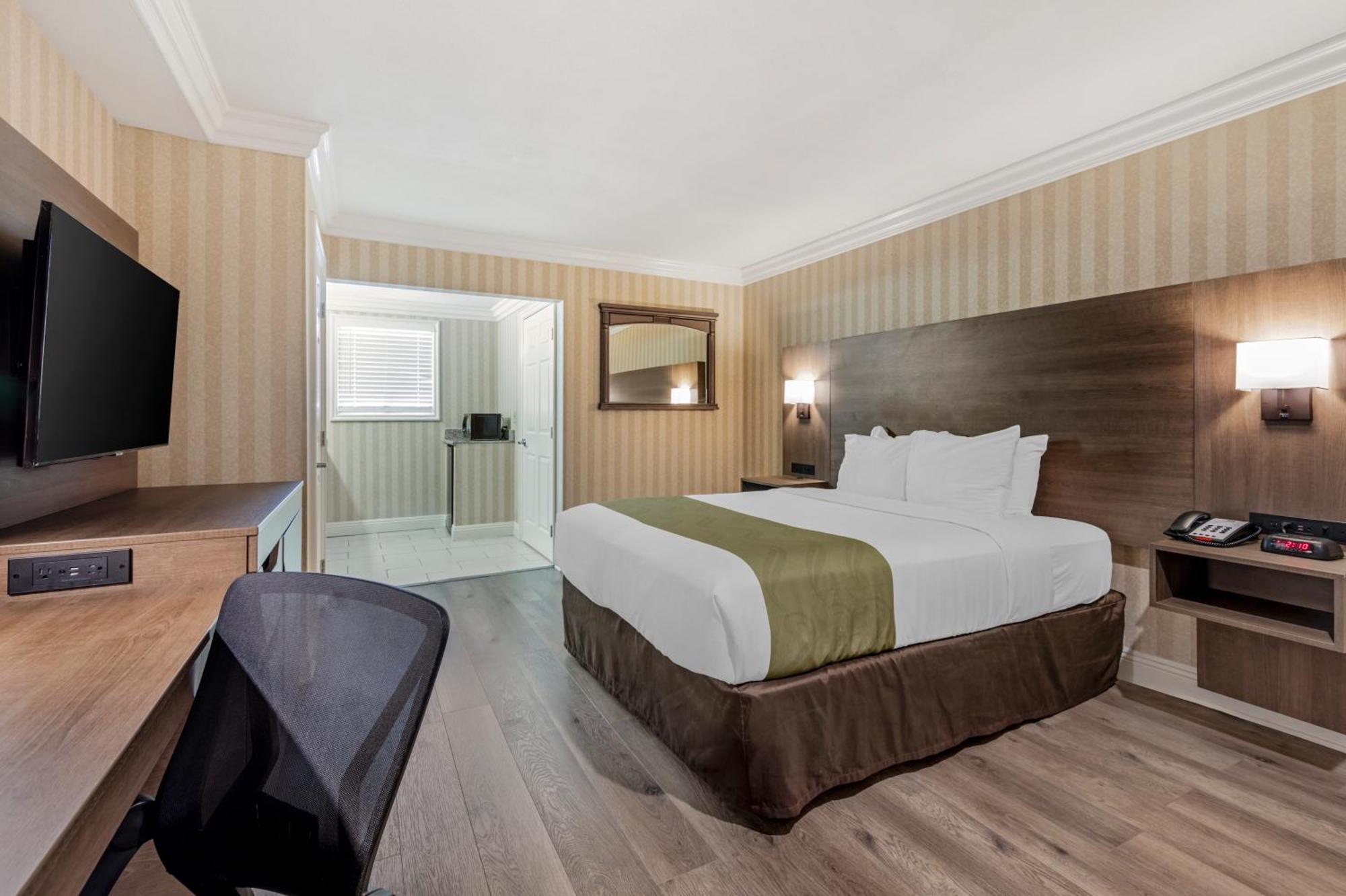 Quality Inn & Suites Anaheim Maingate Εξωτερικό φωτογραφία