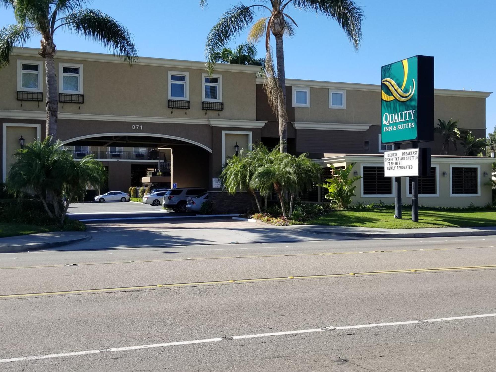 Quality Inn & Suites Anaheim Maingate Εξωτερικό φωτογραφία