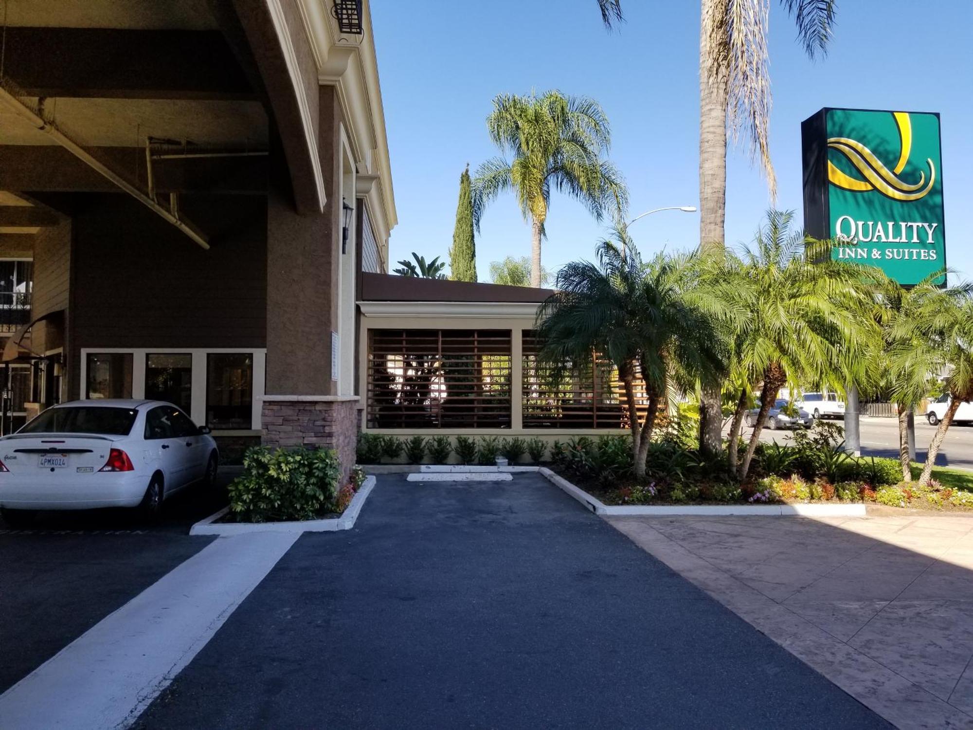 Quality Inn & Suites Anaheim Maingate Εξωτερικό φωτογραφία