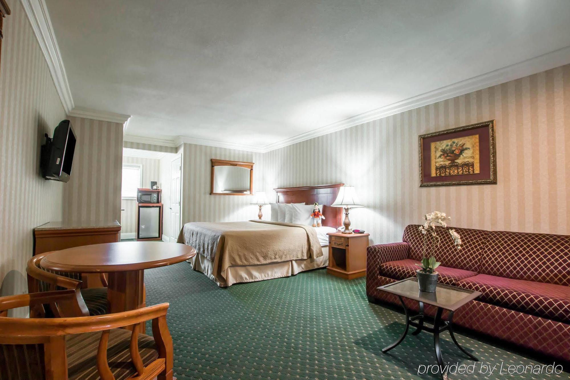 Quality Inn & Suites Anaheim Maingate Εξωτερικό φωτογραφία